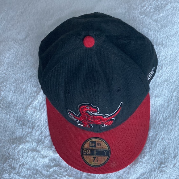 Blue and Red Toronto Raptors Hat - Picture 2 of 8